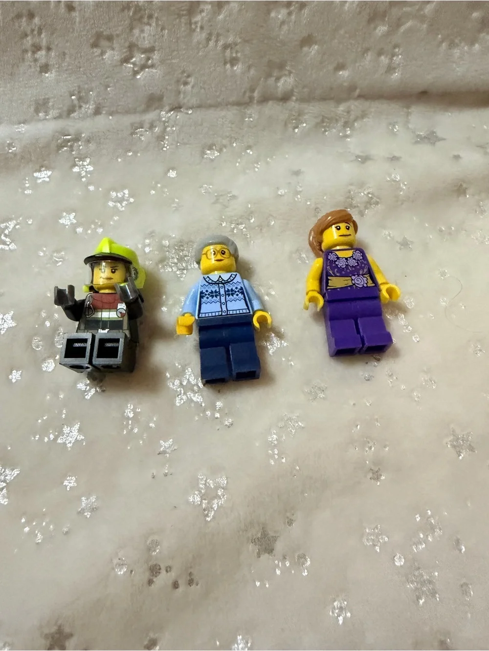 Legos mixed lots wheels ect vintage minifigures